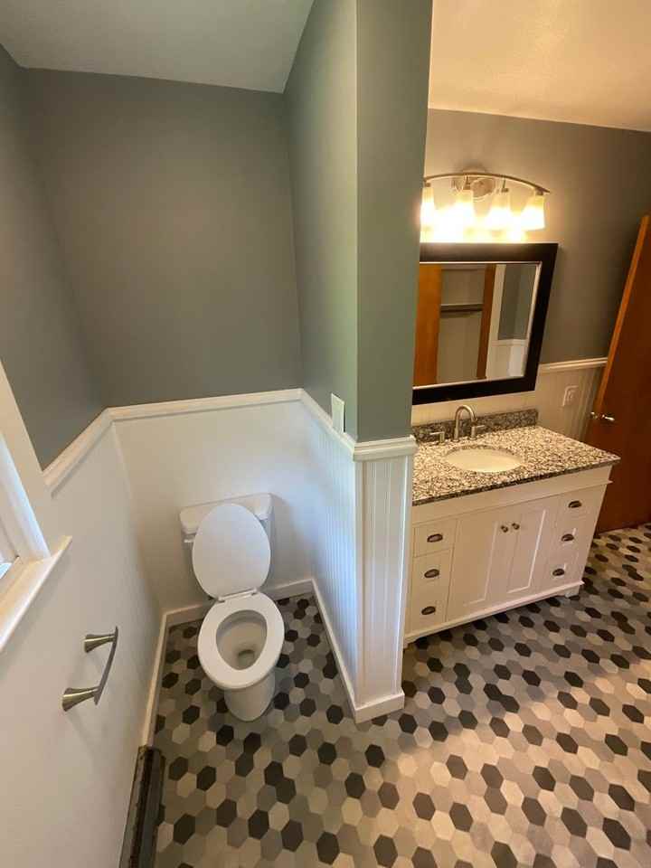 1900 E Hillside Dr - Photo 6 of 23