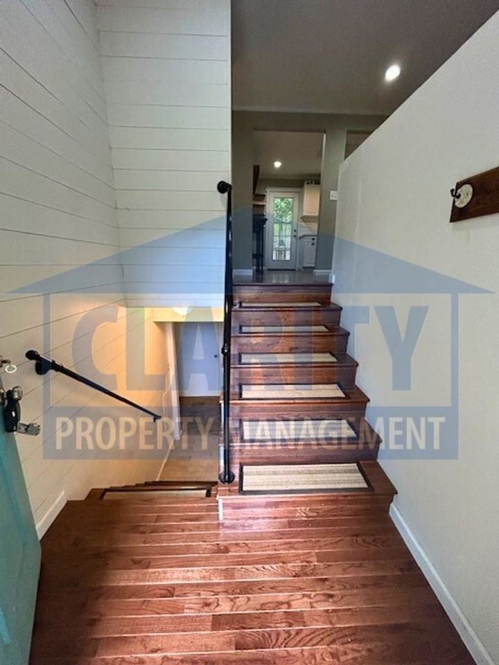 224 Peach Tree Cir Ne - Photo 3 of 27