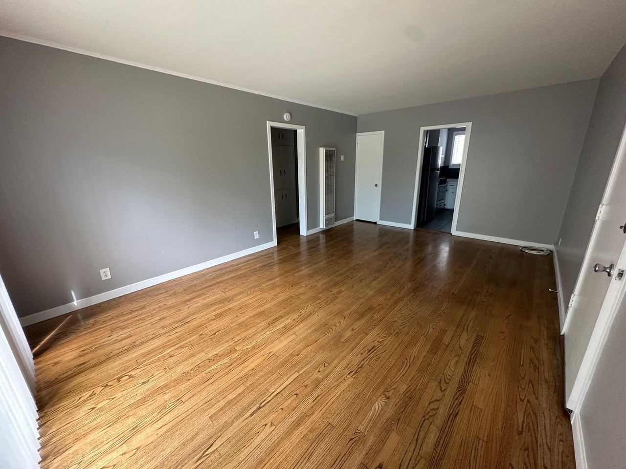 3719 E 1st St #A - Photo 3 of 13