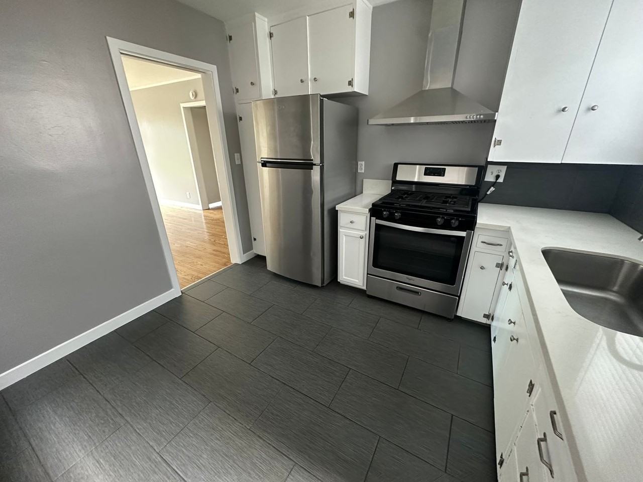 3719 E 1st St #A - Photo 6 of 13