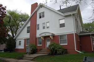 featured image of 900 S 18th St