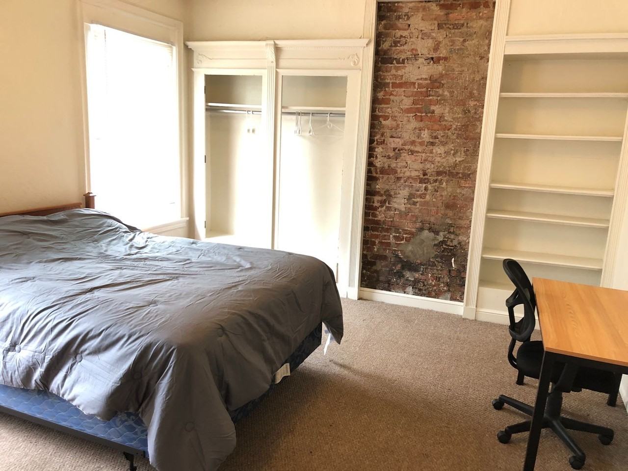 332 Ophelia St - Photo 5 of 18