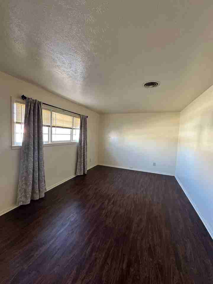 4109 Terrace Dr - Photo 3 of 14