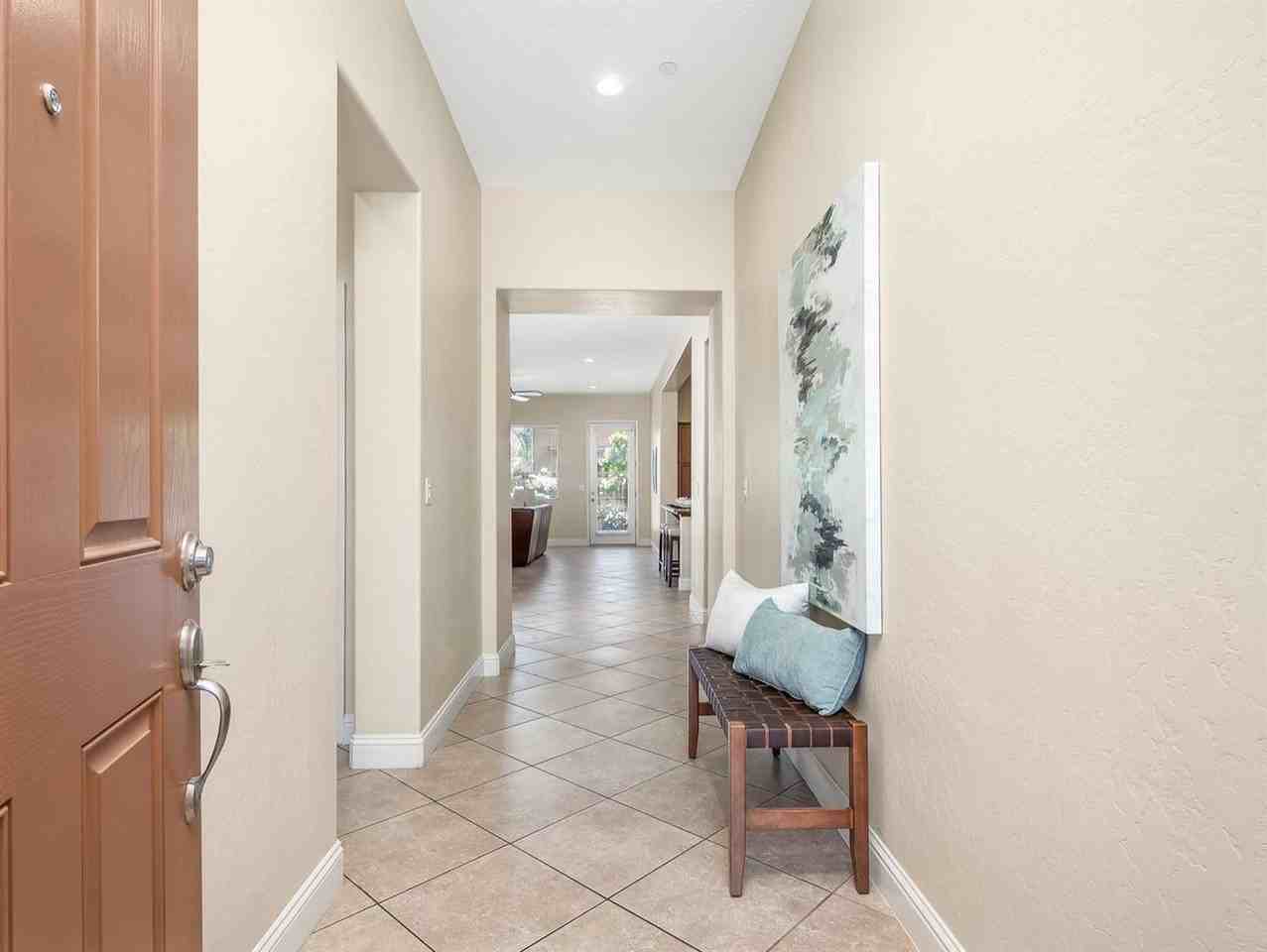 10542 N Sierra Vista Ave - Photo 3 of 26