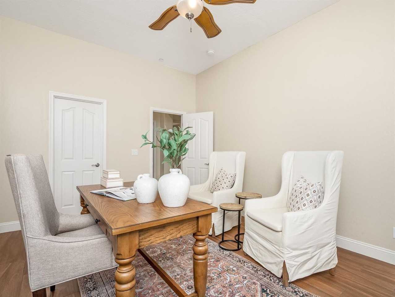 10542 N Sierra Vista Ave - Photo 5 of 26