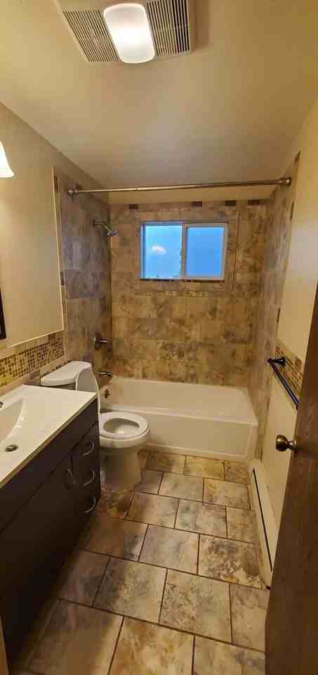 113 7th Ave E - Photo 3 of 21