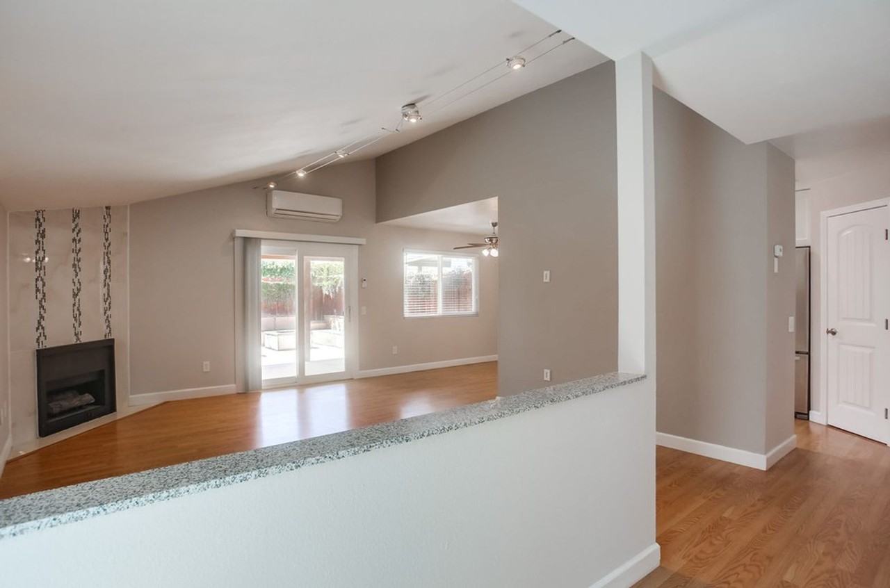 151 Christen Way - Photo 7 of 50