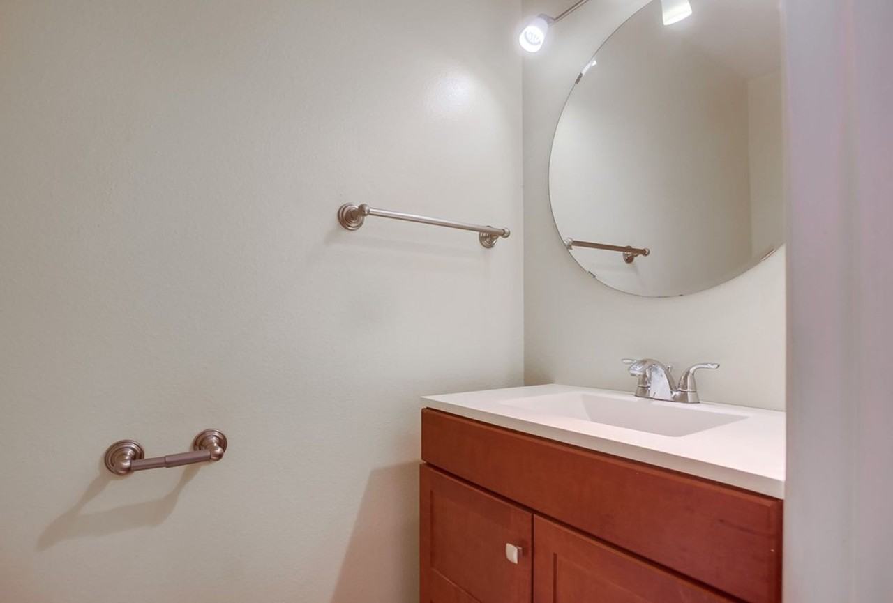 151 Christen Way - Photo 2 of 50