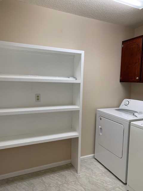 1769 Wayland Park Dr - Photo 4 of 10