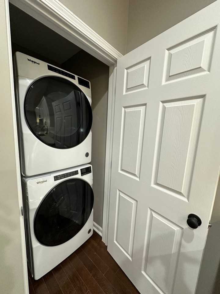 64 W Blake Ave - Photo 5 of 13