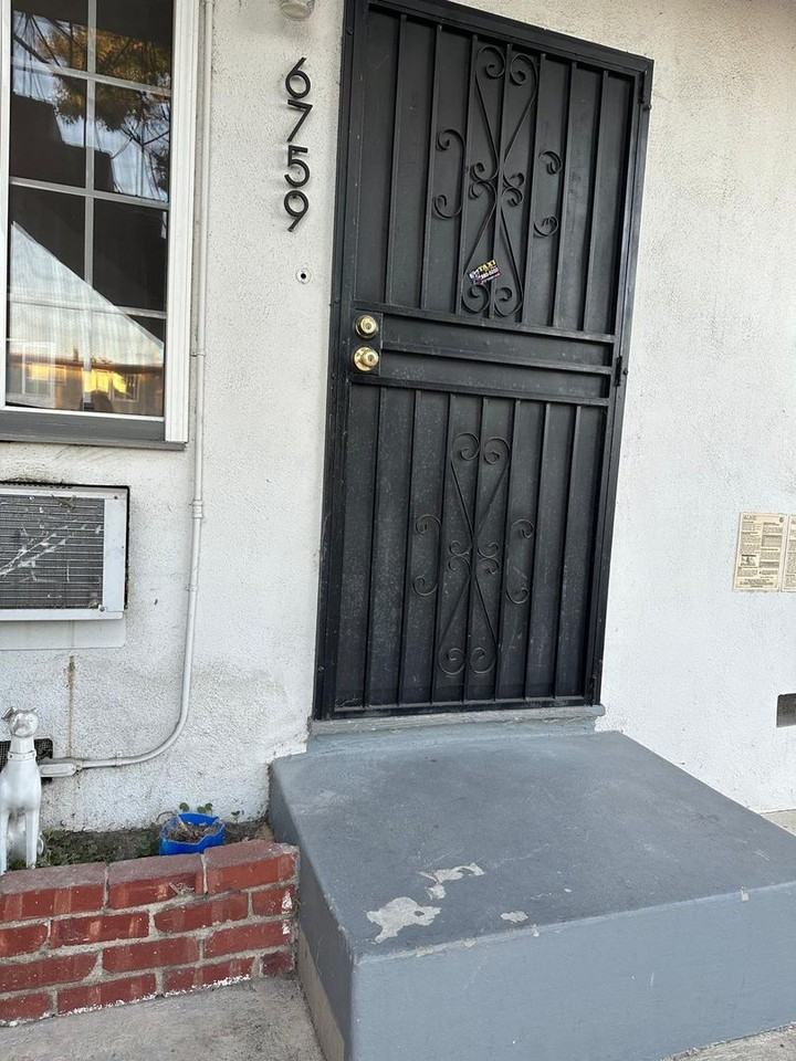 6759 Atoll Ave - Photo 2 of 29