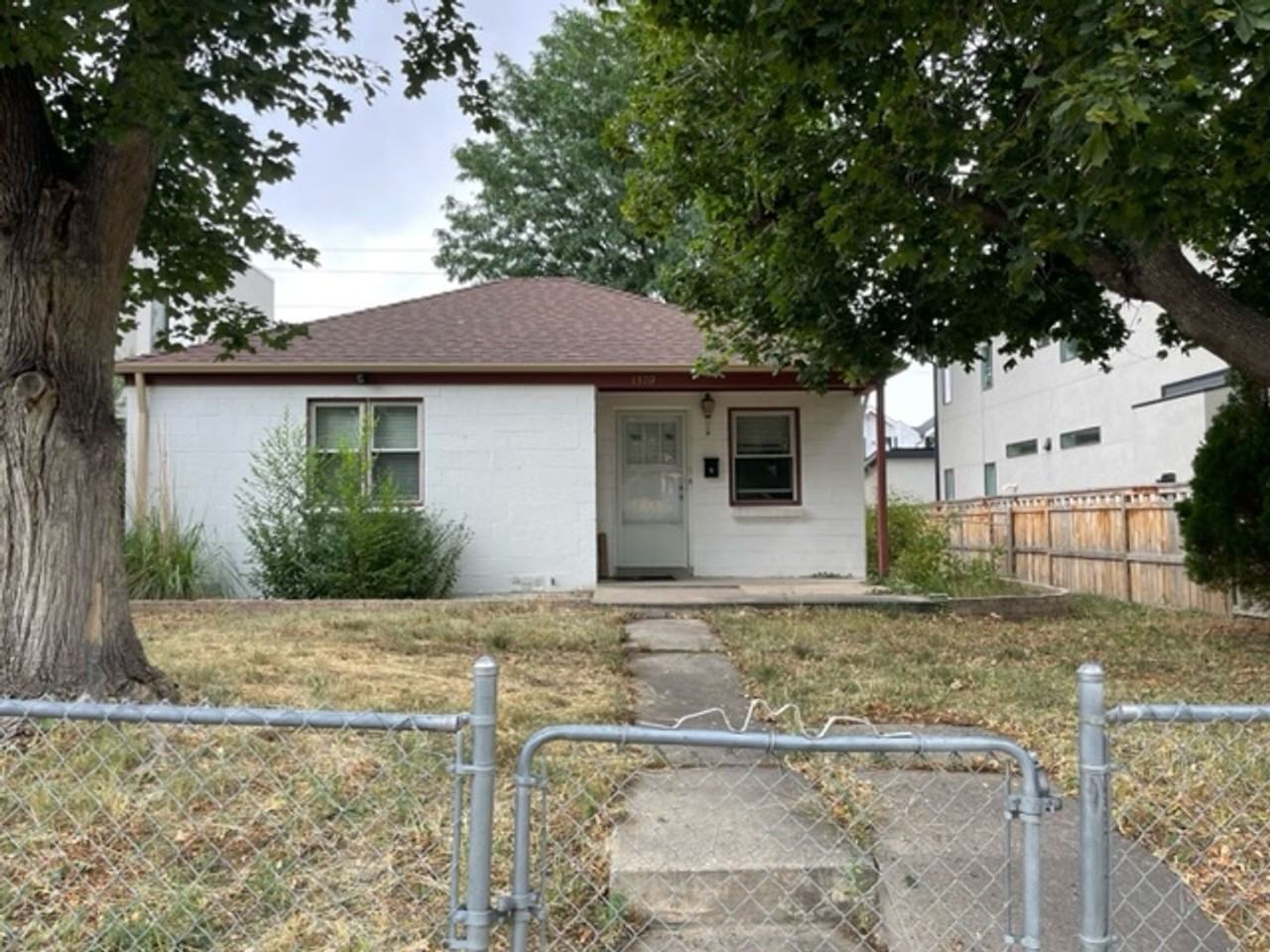 1320 Perry Street - Photo 2 of 19