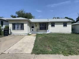 featured image of 906 Jefferis Ave