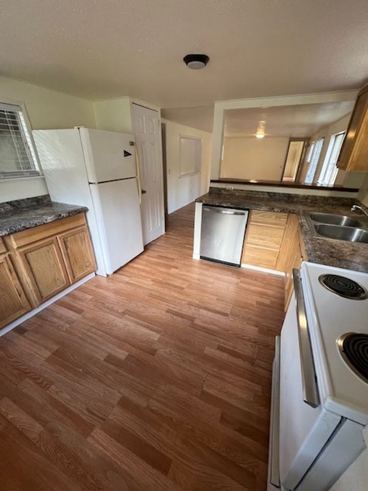 15070 State Route 410 - Photo 2 of 21