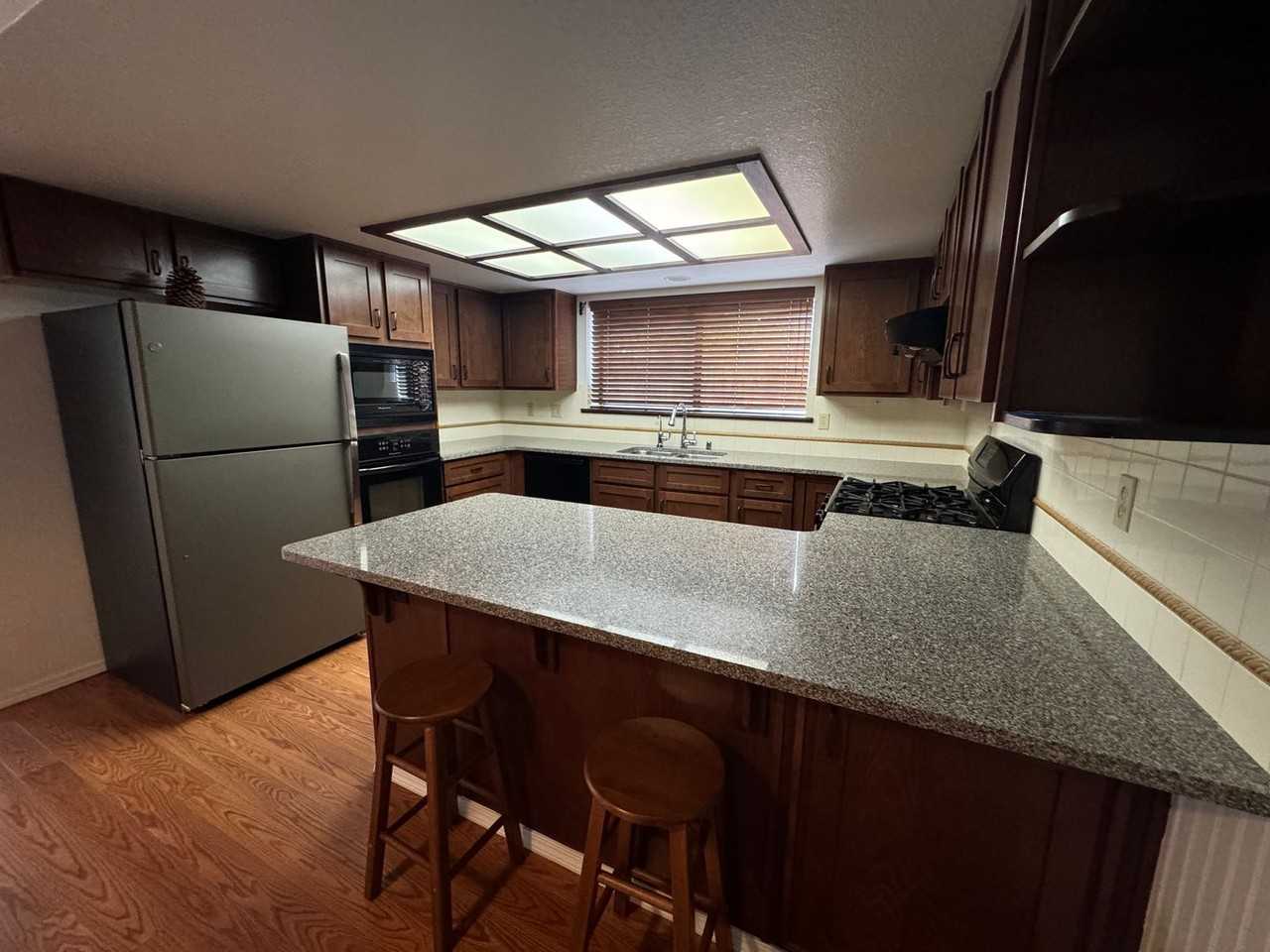 1676 Golddust Dr - Photo 3 of 28