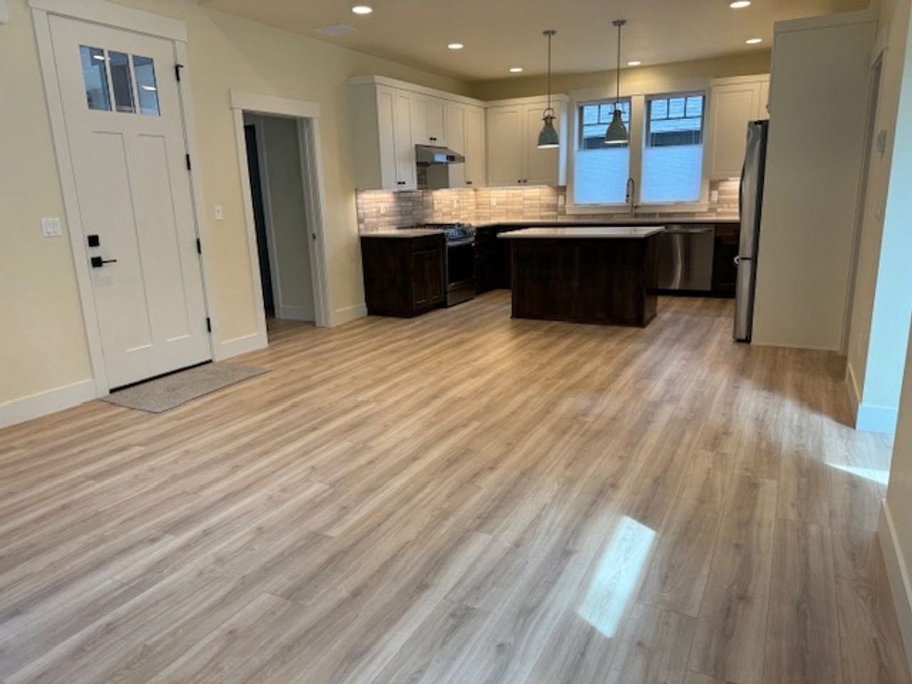 1574 Nw Erin Ct - Photo 5 of 21