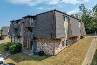 Hartford House Apartments - Photo 1 of 1