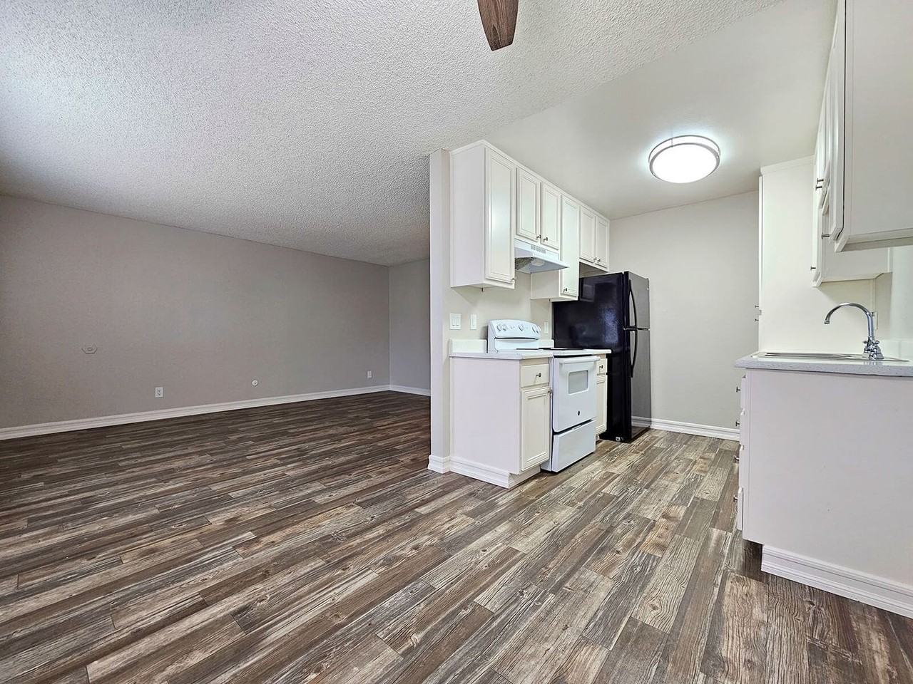 Courtyards - Photo 3 of 26