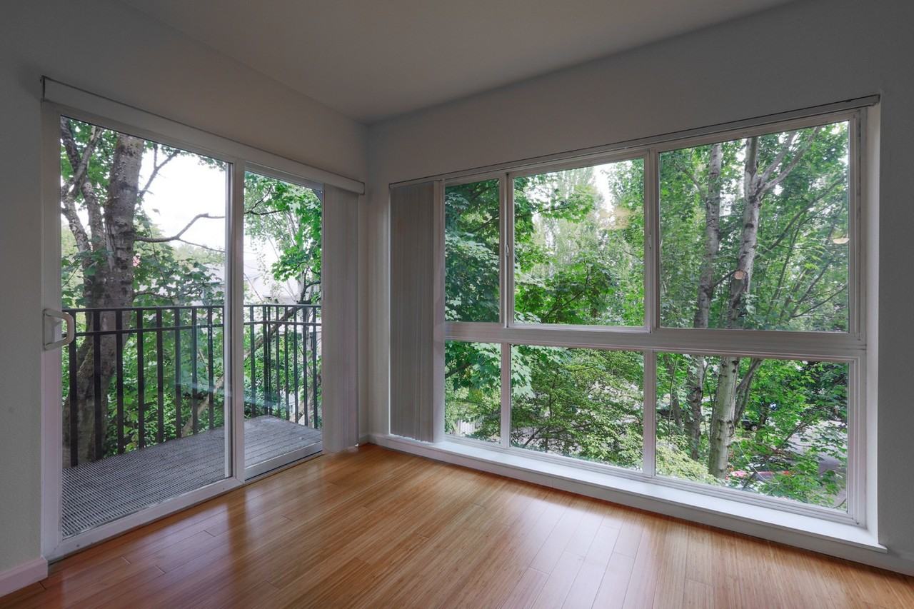 BARCELONA APARTMENTS (MCM08) - Photo 3 of 45