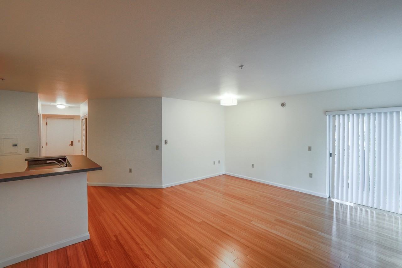 BARCELONA APARTMENTS (MCM08) - Photo 2 of 45