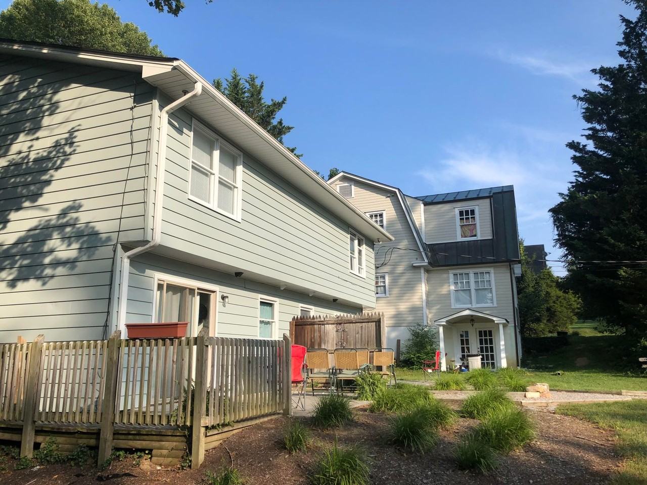 904 Main Street - Photo 2 of 2