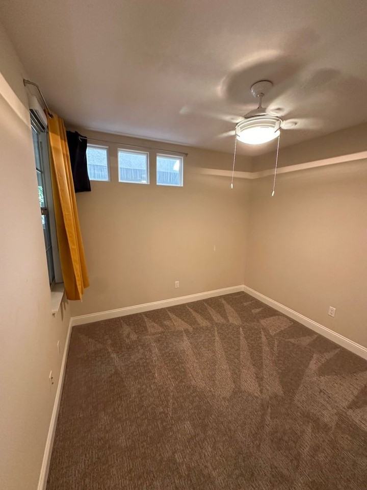 1500 E Ocean Blvd #202 - Photo 7 of 39