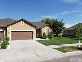 featured image of 662 Tanglewood Dr
