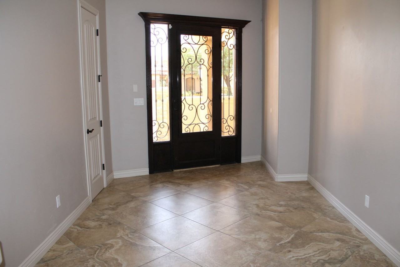 7343 Brays Landing Dr - Photo 2 of 34