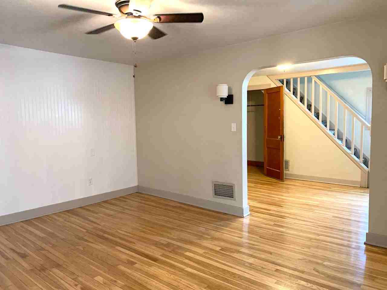 37 2nd St - Photo 2 of 7