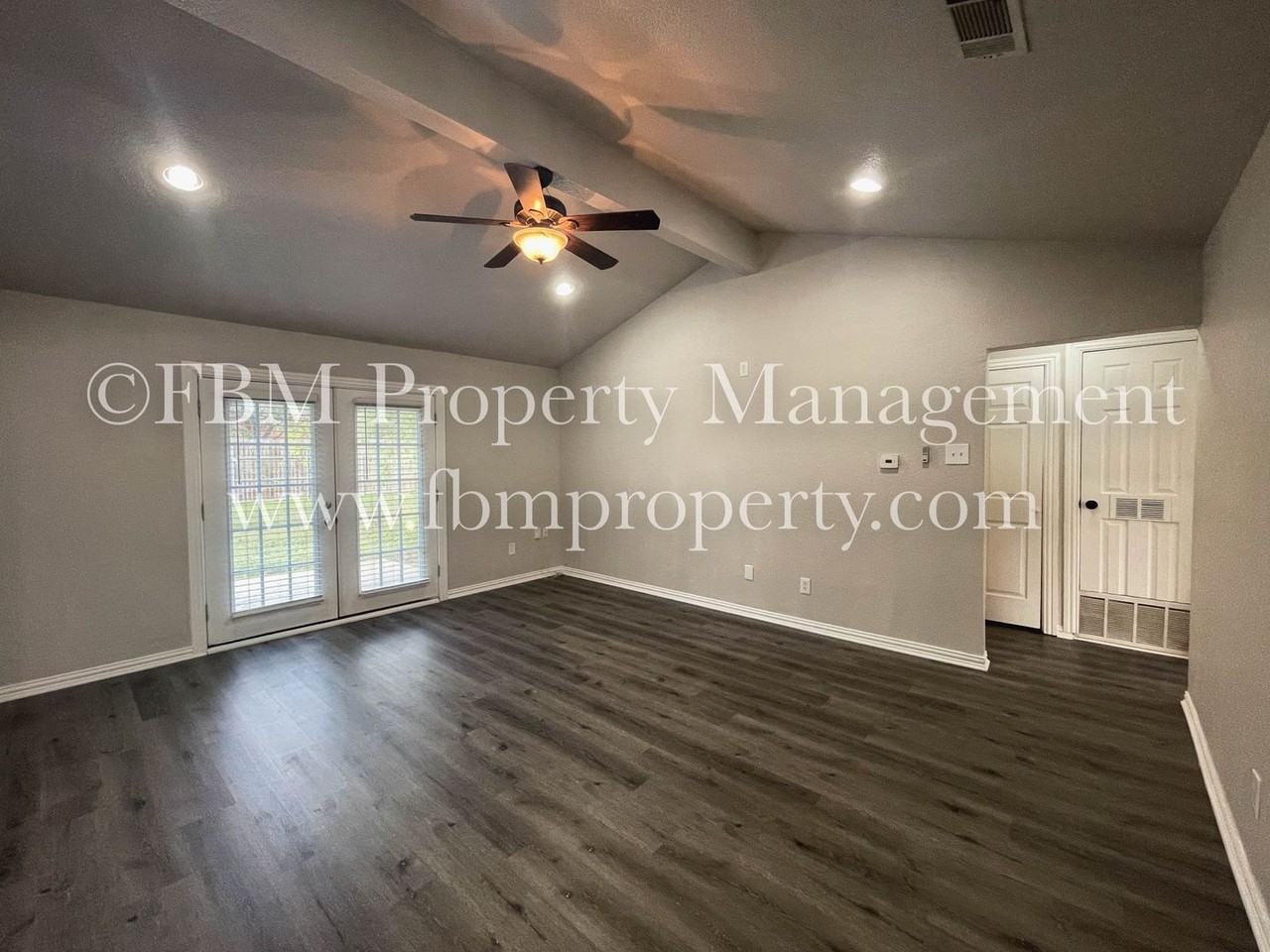 1307 Janann Ave - Photo 2 of 16