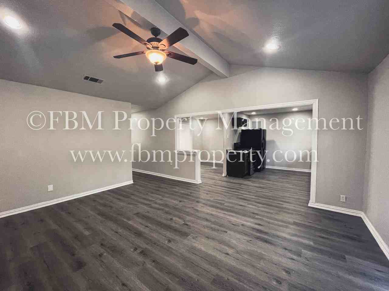 1307 Janann Ave - Photo 3 of 16