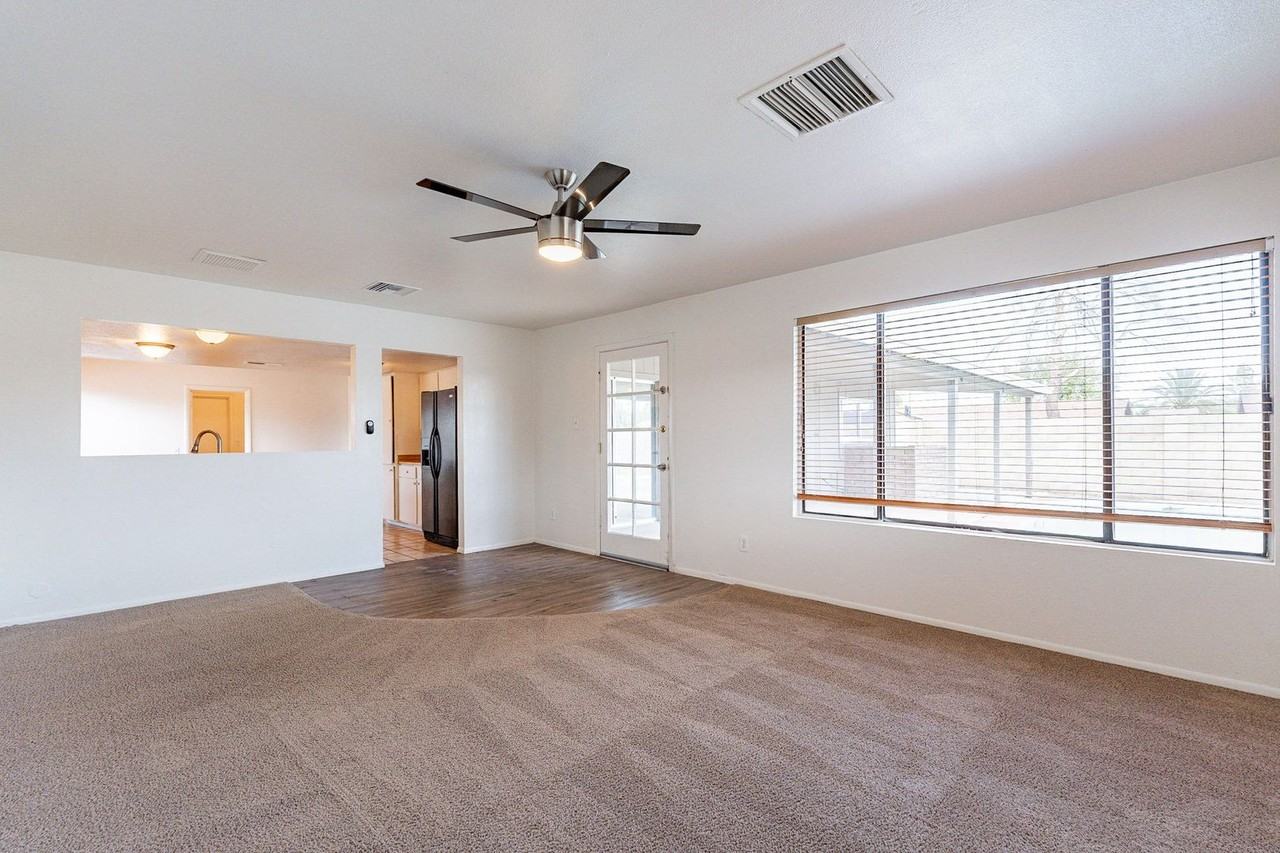 4501 W Cinnabar Ave - Photo 5 of 43