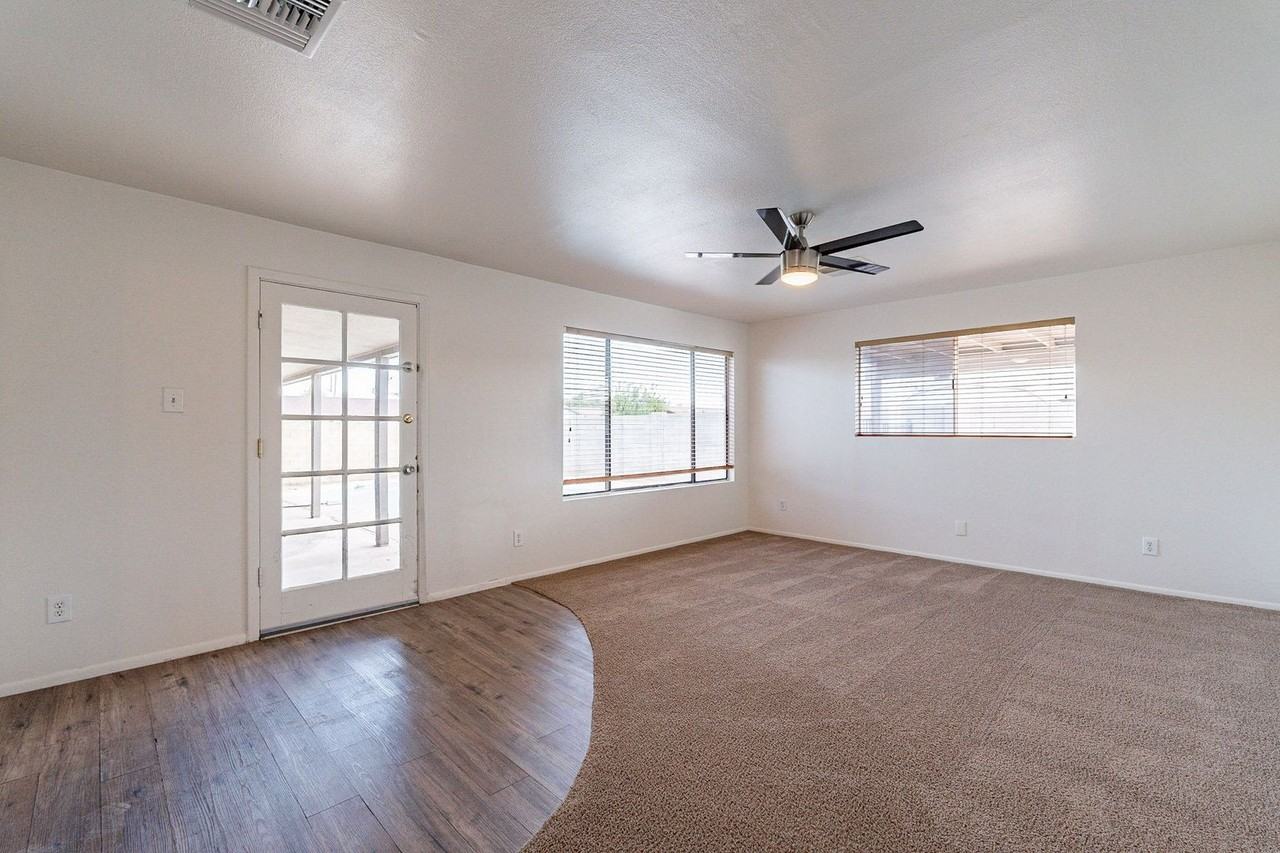 4501 W Cinnabar Ave - Photo 6 of 43