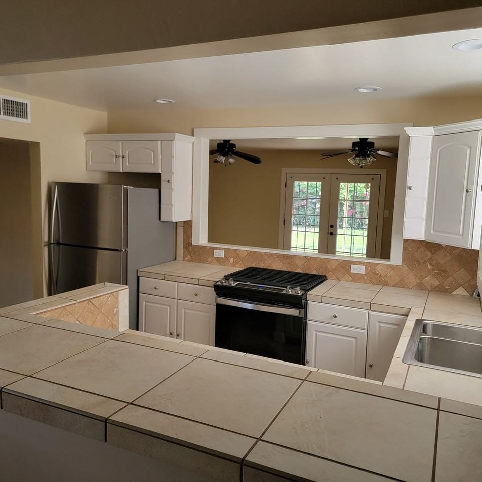 6709 Cedarcrest Ave - Photo 2 of 21