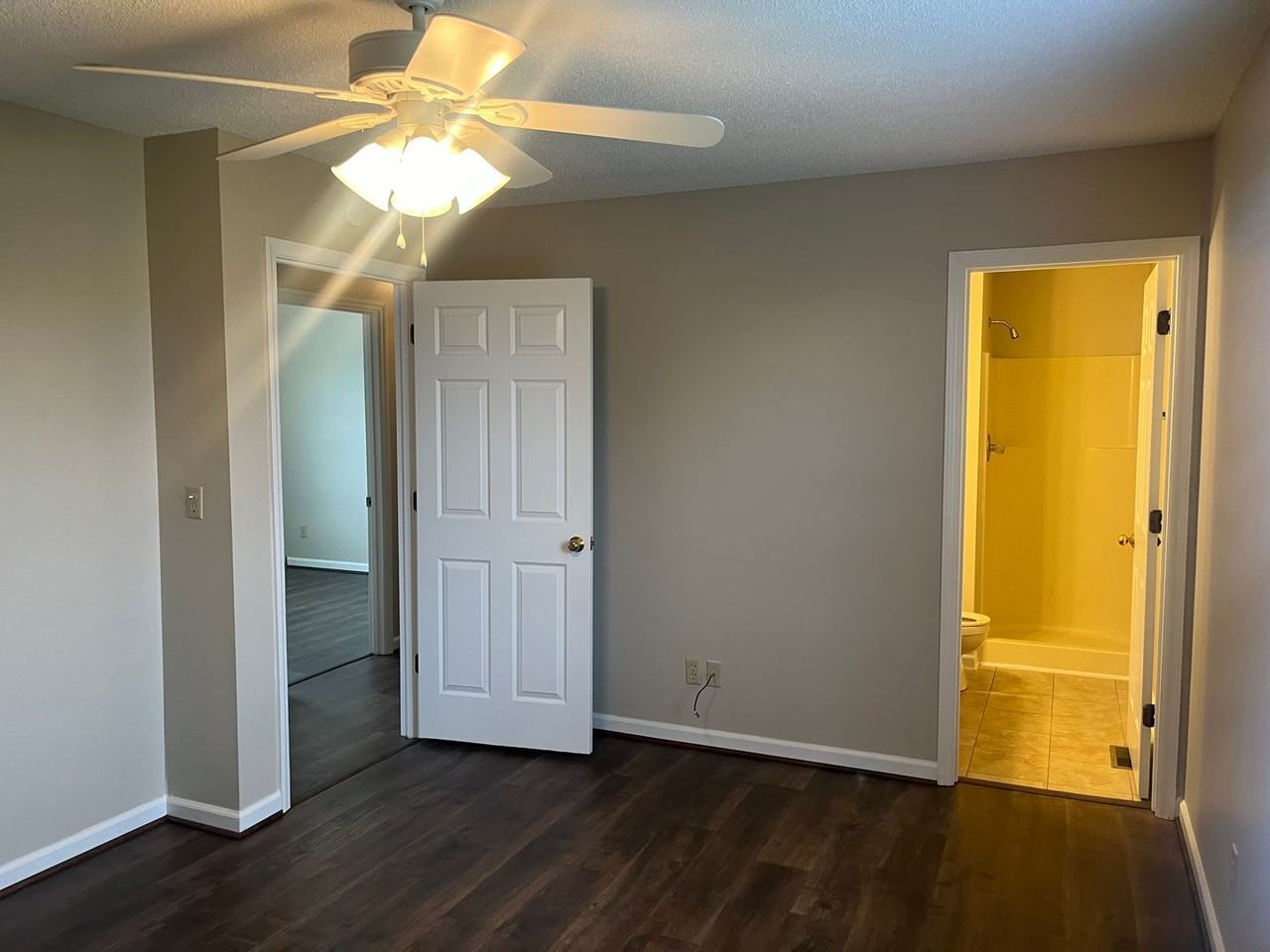 101 Kinchloe Ct - Photo 4 of 9