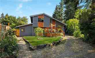 12062 Ne 137th Ct - Photo 1 of 1