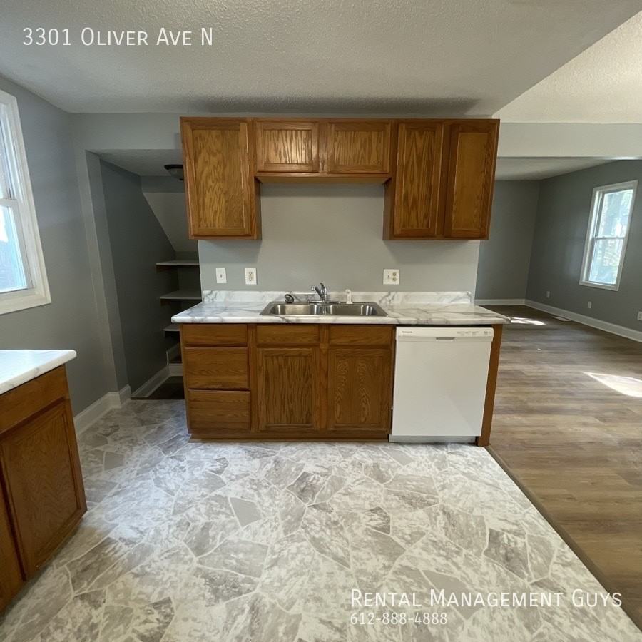 3301 Oliver Ave N - Photo 2 of 25