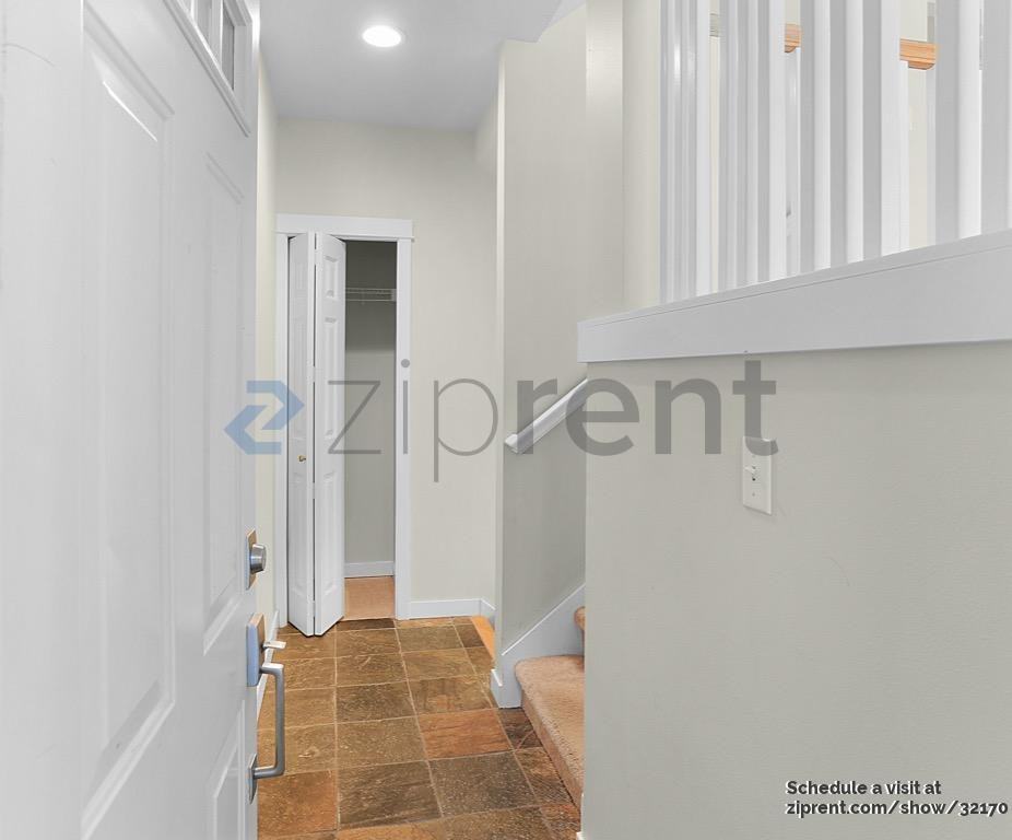 17930 Ne 90th St - Photo 6 of 21