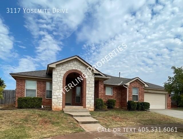 3117 Yosemite Dr - Photo 2 of 37