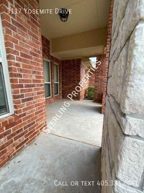 3117 Yosemite Dr - Photo 3 of 37