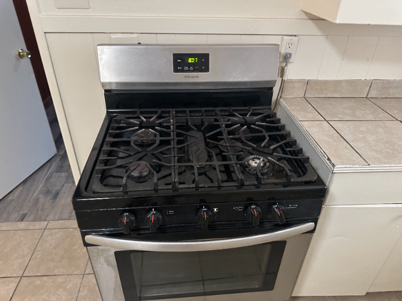 3049 Lakewood Dr - Photo 6 of 12