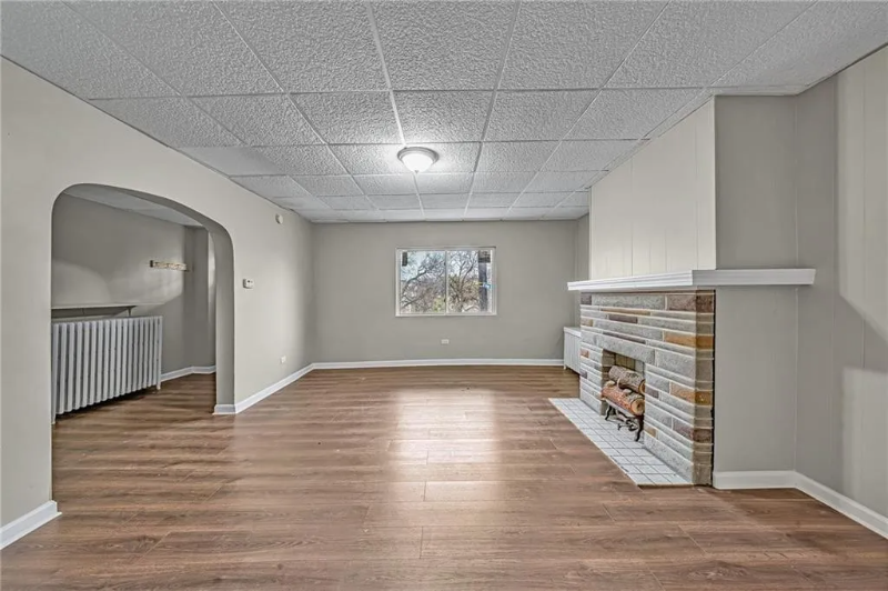 522 Freeland St - Photo 4 of 18