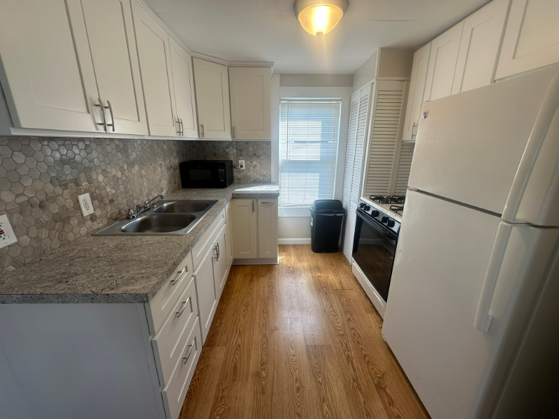 36 Island Path - Photo 2 of 12