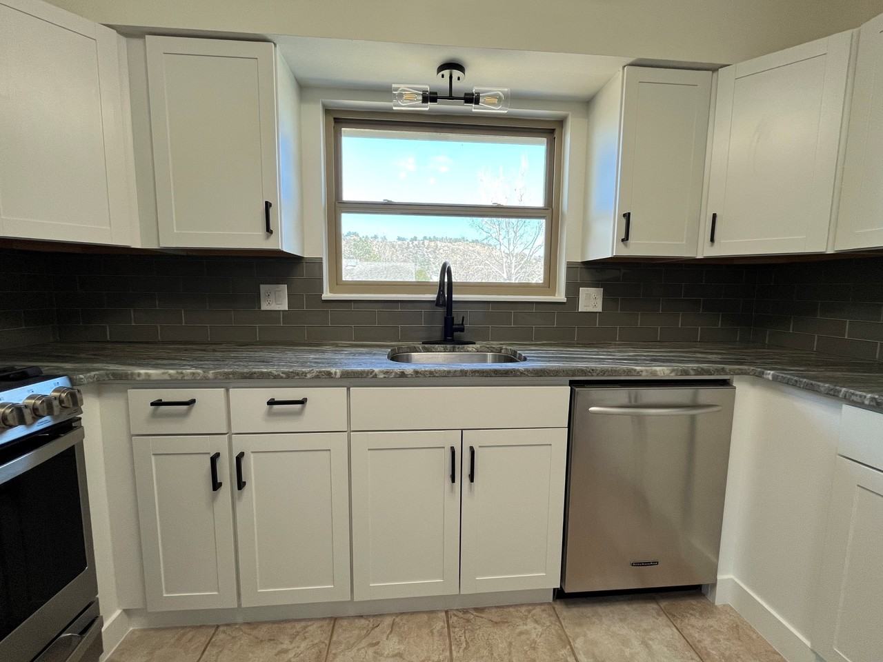 5303 Meadowgreen Dr #NA - Photo 7 of 33