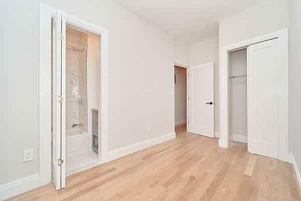 42 Grove Street - Photo 5 of 10