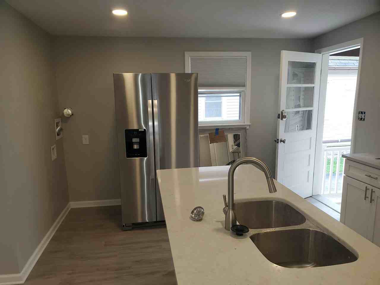 5321 Broadway, Unit A - Photo 2 of 10