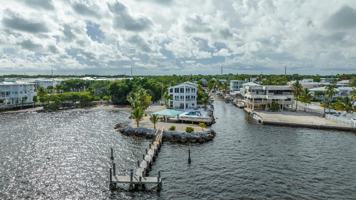 featured image of 601 Cuda Ln