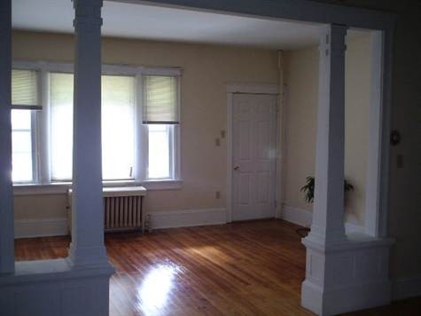 308 E Union Street - Photo 3 of 9