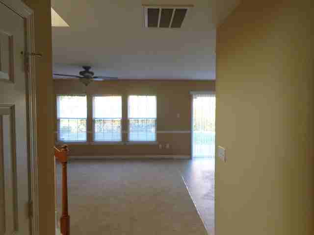 2434 Harwood Hills Ln - Photo 2 of 11
