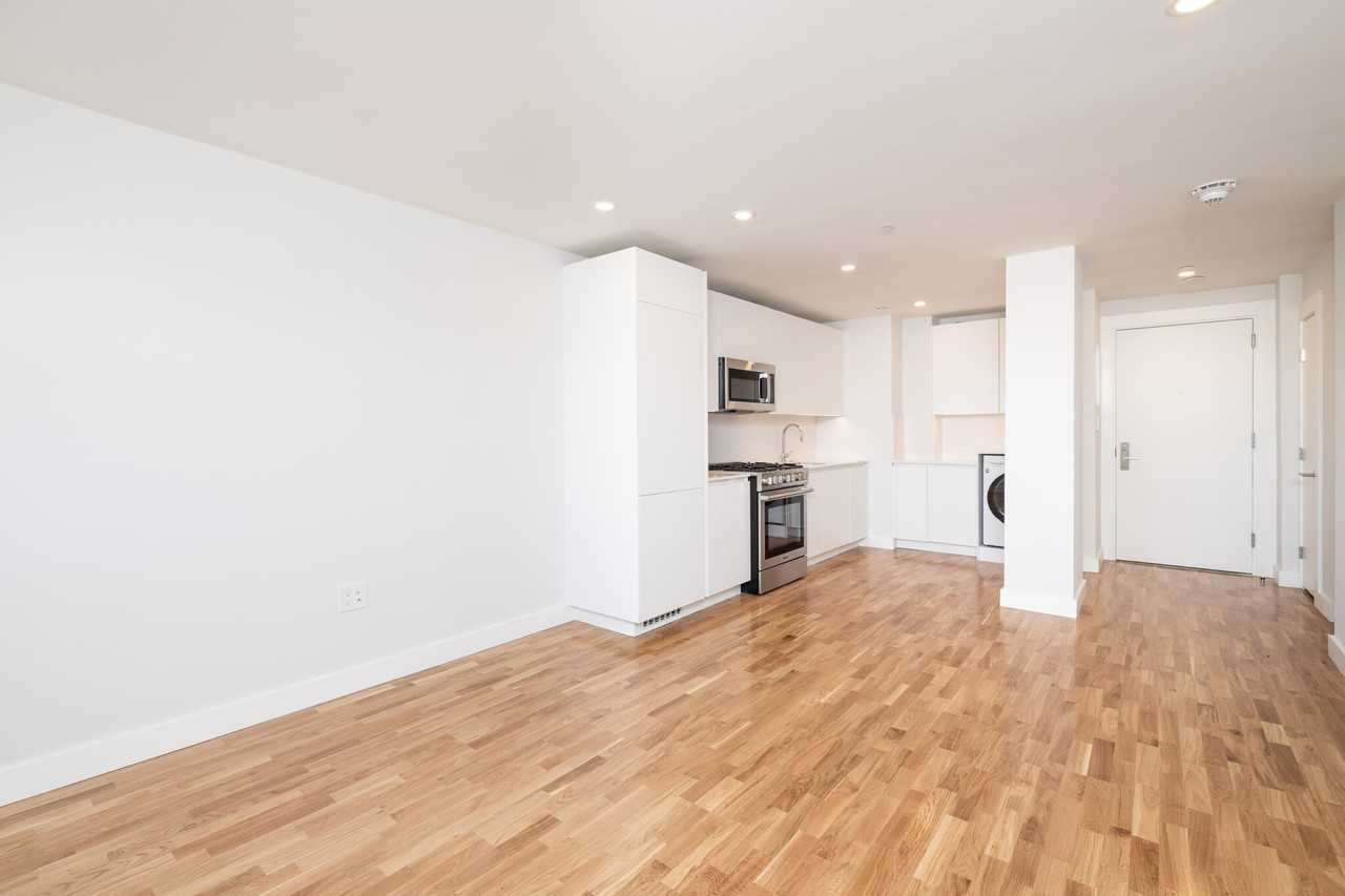 1413 Columbia Rd #15A